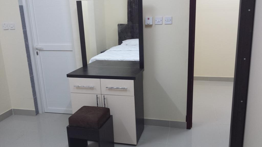 Golden Seasons Furnished Apartment Selale Oda fotoğraf